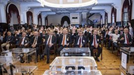 Galatasaray'da olağanüstü genel kurul çağrısı