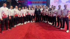Milli kick boksçular Özbekistan'da 12 madalya kazandı