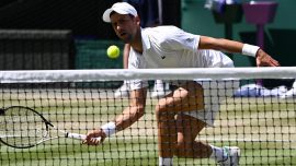 Novak Djokovic Bosna Hersek'te tenis kompleksi açtı