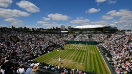 Wimbledon'da yarı finalistler geriden gelerek kazandı