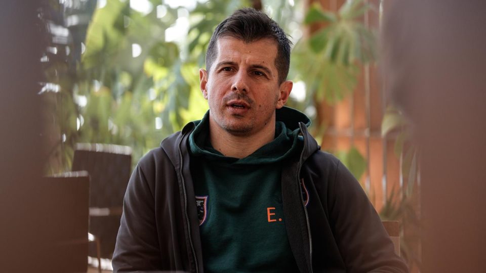 Emre Belözoğlu’ndan birlik ve beraberlik çağrısı