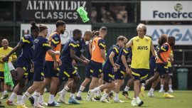 Fenerbahçe, Kasımpaşa'ya konuk oluyor