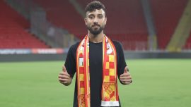 Göztepe, Tarık Çamdal'ı transfer etti