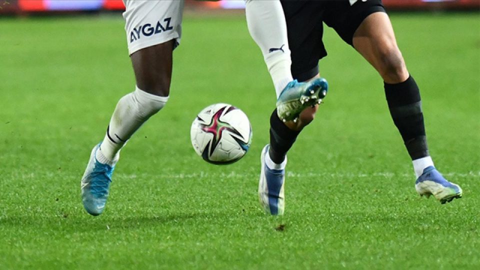 Süper Lig, genç oyunculara “yabancı”