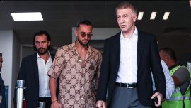 Trabzonspor'un yeni transferi Yusuf Yazıcı İstanbul'da