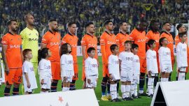 Emre Belözoğlu'ndan iki değişiklik