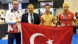 Milli sporcusu Çetin Karapınar İtalya'da altın madalya aldı