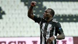 Beşiktaş Aboubakar'ı KAP'a bildirdi