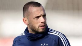 Ajax'ı sezon sonuna kadar John Heitinga çalıştıracak