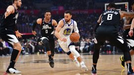 Curry'nin 50 sayısı Warriors'a yetmedi