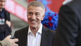 Taraftarlardan Ahmet Ağaoğlu'na geri dön çağrısı
