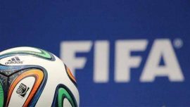 FIFA'dan Leeds United'a tarihi ceza