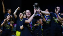 Türk basketbolunun Avrupa'daki 13. kupası Fenerbahçe'den
