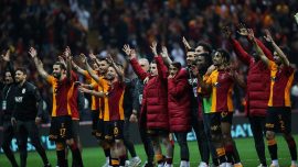 Lider Galatasaray'dan şampiyonluk yolunda önemli galibiyet