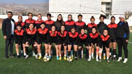 Şırnak Belediyesi Nuhspor Kadın Futbol Takımı'nda hedef Süper Lig