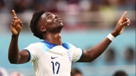 Arsenalli futbolcu Saka'dan depremzede 26 aileye destek