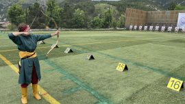 Kütahya'da geleneksel okçuluk sporcuları Hezar Dinari Kupası'nda yarıştı