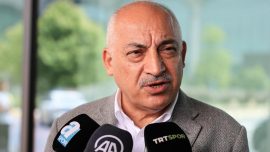 Mehmet Büyükekşi Stefan Kuntz'un geleceği hakkında konuştu