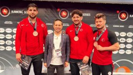 Milli güreşçiler Kırgızistan'da üç bronz madalya kazandı