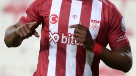 Sivasspor'da 9 futbolcunun sözleşmesi sona erdi
