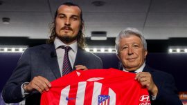 Atletico Madrid milli futbolcu Çağlar Söyüncü'yü basına tanıttı