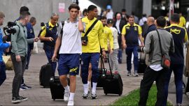 Fenerbahçe yeni sezon hazırlık turnuvası için Rusya'ya geldi