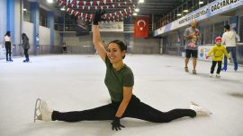 Selin Eren'in hedefi artistik buz pateninde dünya şampiyonluğu