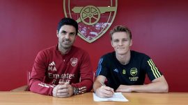 Arsenal Martin Odegaard'ın sözleşmesini uzattı