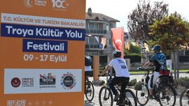Çanakkale'den Troya'ya 32 kilometre pedal bastılar