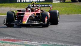 F1 İtalya Grand Prix'sinde pole pozisyonu Carlos Sainz'ın