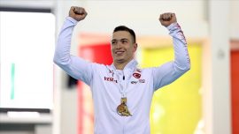 Milli sporcu Ahmet Önder'den 3 madalya