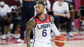 NBA'de Damian Lillard takasla Milwaukee Bucks'a gitti