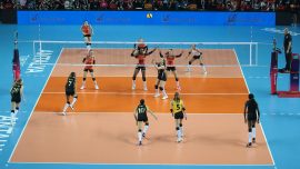 Sultanlar Ligi'nde İstanbul derbisi oynanacak