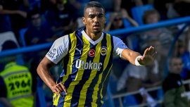 Alexander Djiku: Fenerbahçe'yi şampiyonluğa taşımaya çalışıyoruz