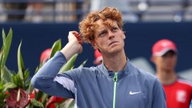 İtalyan tenisçi Sinner Paris Masters'tan çekildi