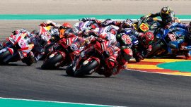 MotoGP'de şampiyon İspanya'da belli olacak