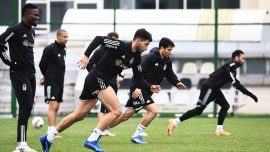Beşiktaş'ta 4 futbolcu Fenerbahçe derbisinde yok
