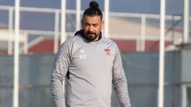 Sivasspor'da ilk yarı hedefi puan cetvelinin üst sıraları