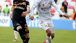 Kayserispor "Anadolu derbisi"ne mutlak galibiyet hedefiyle hazırlanıyor