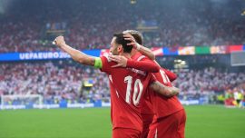 Türkiye, EURO 2024'te 2'de 2 için Portekiz karşısında